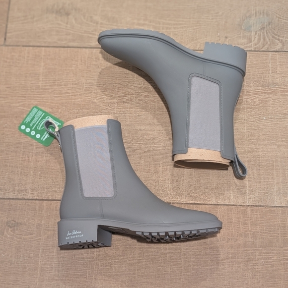 Sam Edelman Shoes - Sam Edelman Gray Waterproof Ankle Rain Boots Size 8